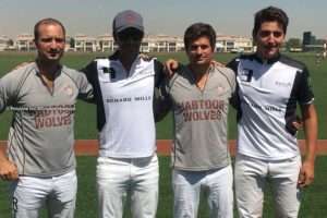 Wolves y Zedan definirán el título