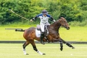 Arrancan dos torneos para damas en Cowdray Park