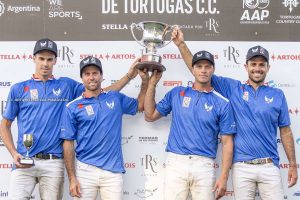 La Ensenada RS Murus Sanctus ganador de la Subsidiaria Copa Sarmiento