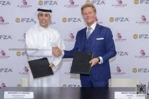 Al Habtoor Polo Resort & Club renovó su sociedad con IFZA