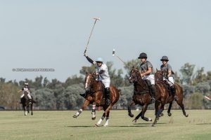 The República Argentina Cup commenced